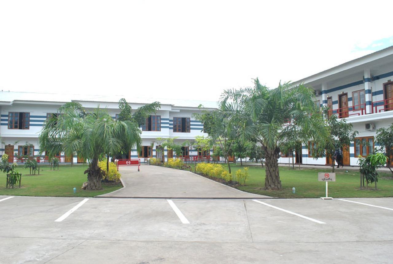 Myanmar Life Hotel Yangon Exterior foto