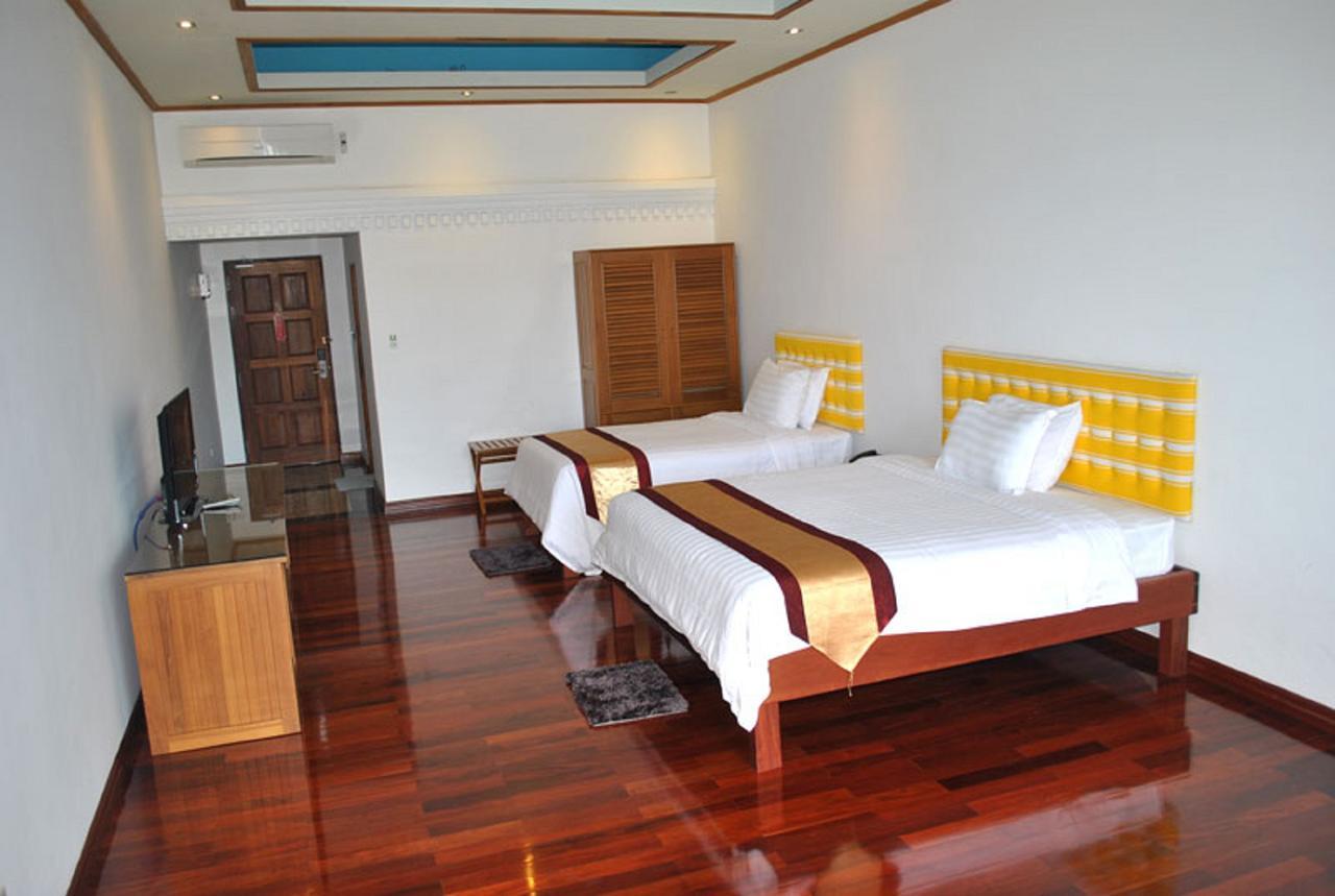 Myanmar Life Hotel Yangon Exterior foto