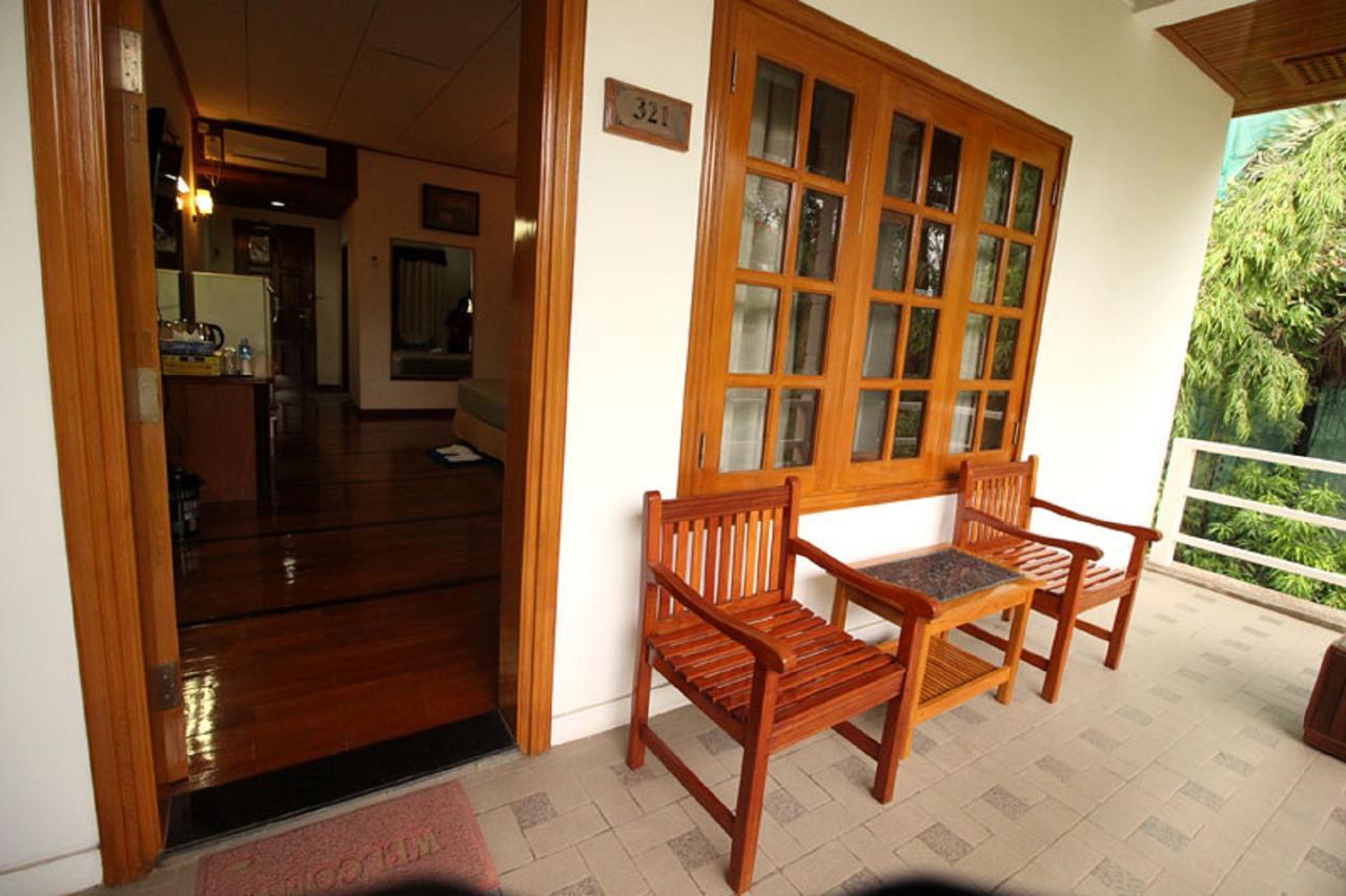Myanmar Life Hotel Yangon Exterior foto